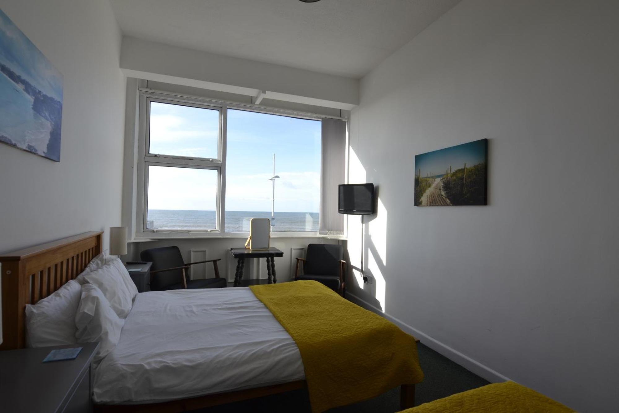 Westpoint Apartments West Bay Zimmer foto