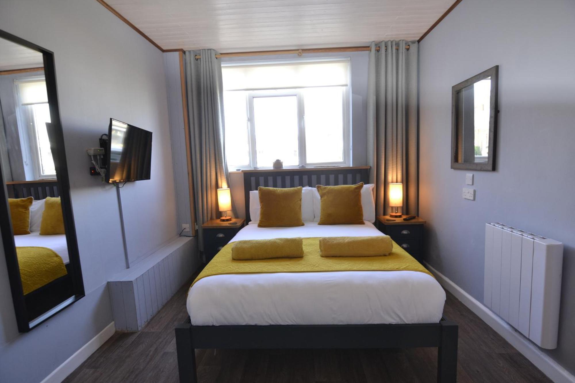 Westpoint Apartments West Bay Zimmer foto